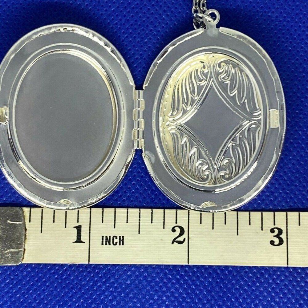 Hummingbird Locket Necklace Silver Pill box fancy - Picture 8 of 8